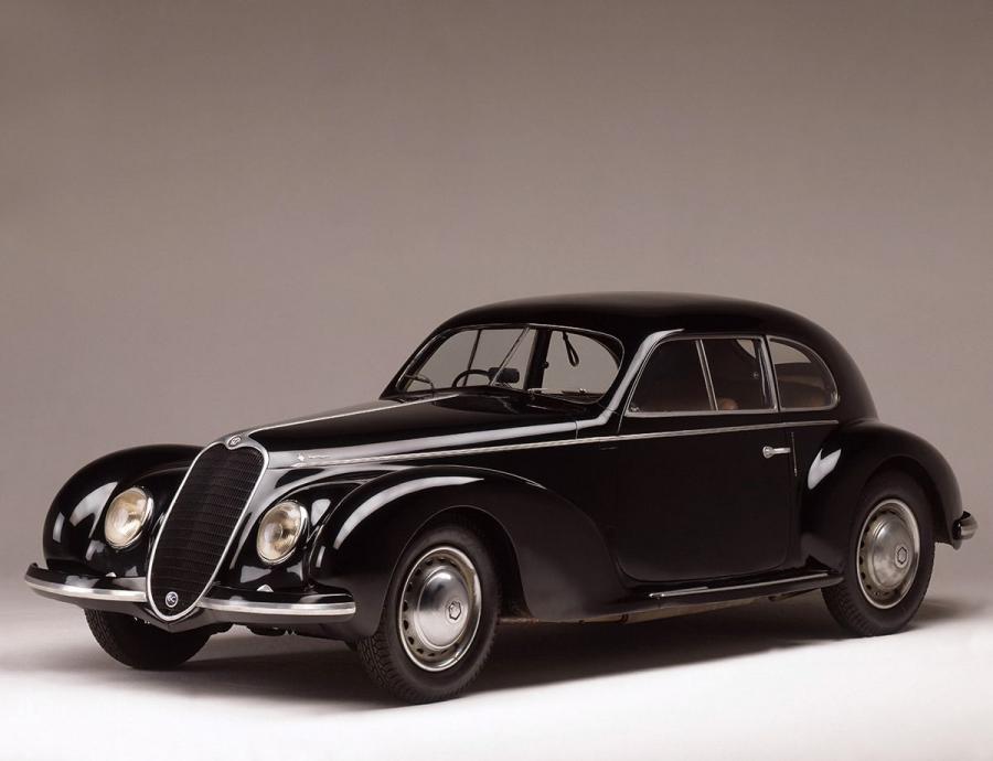  Alfa Romeo 6C 2500 S Berlinetta 1939 года  (фото 1 из 15)